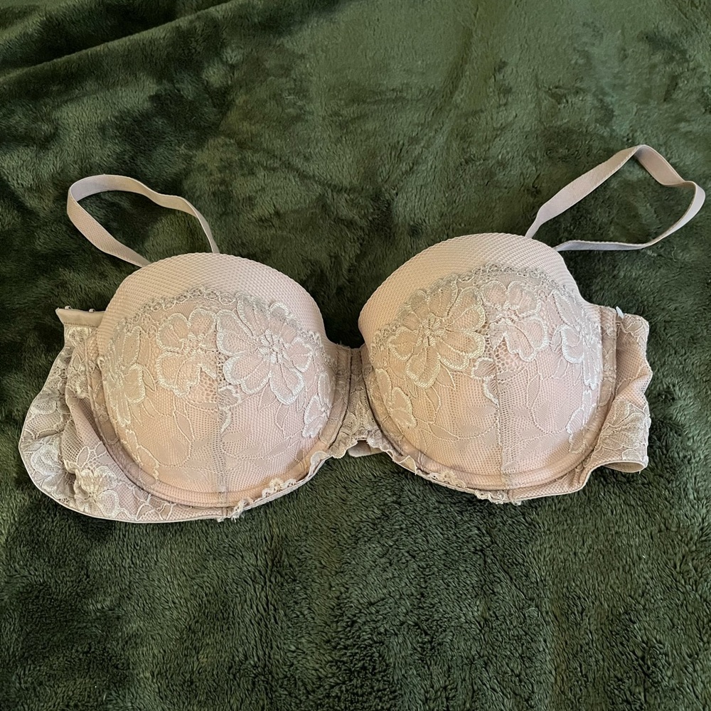 36D Bra - NEVER WORN